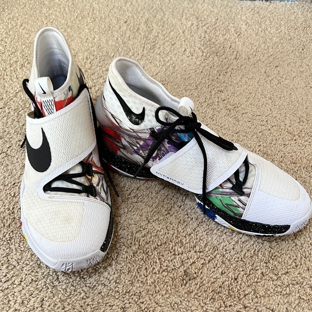 Nike Zoom SZ 11.5 HYPERREV  2015 net collectors society basketball shoes.